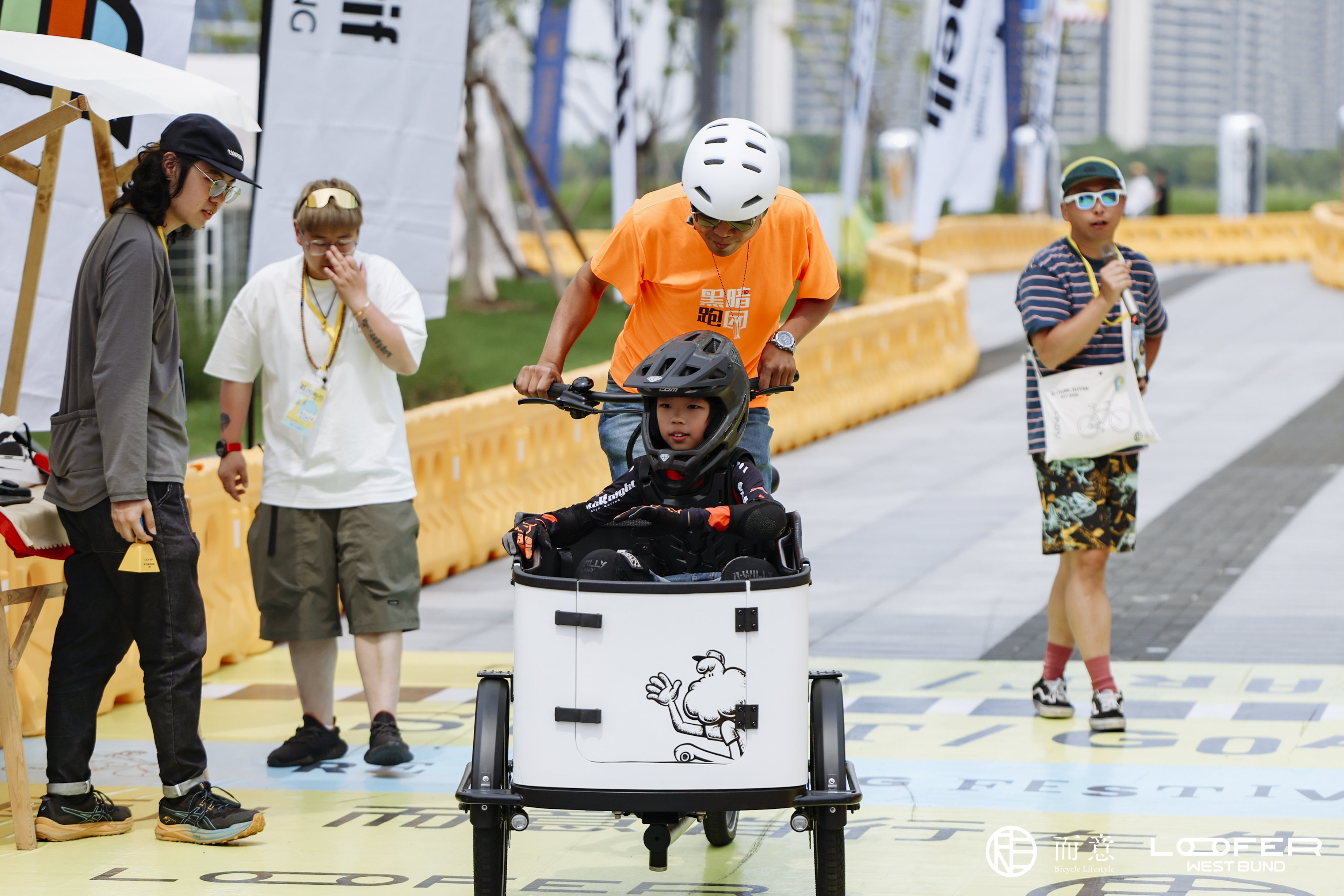 4035b284240ec19da354d154c525488f